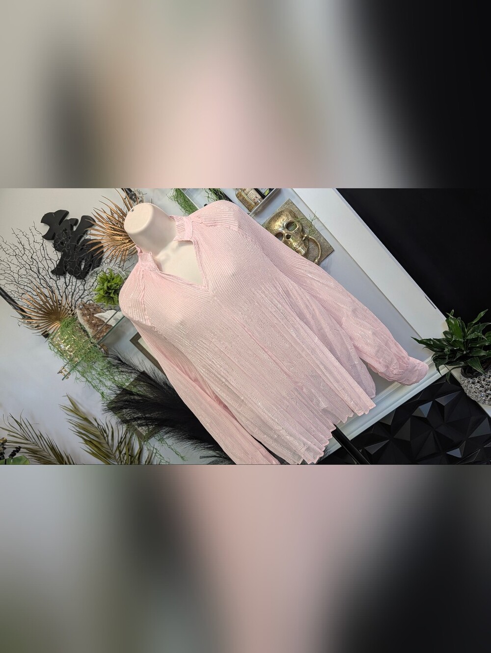 Rye Grass Pink Pleated Sheer Blouse MD